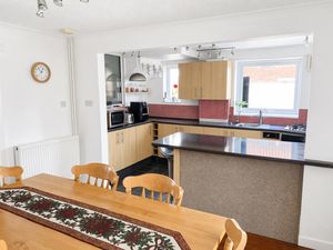 Photo 2- click for photo gallery